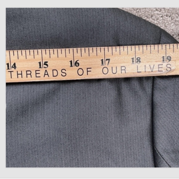 Mens 2pc Calvin Klein suit grey silver 42L excellent condition - Picture 8 of 16